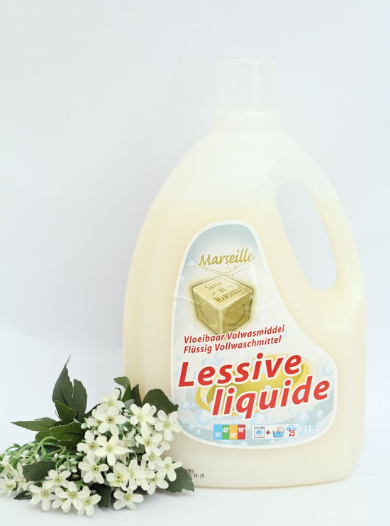 Nước giặt Lessive Liquide