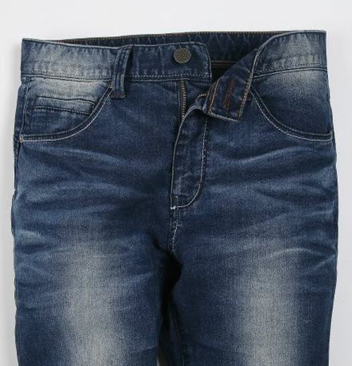 Quần jeans thời trang