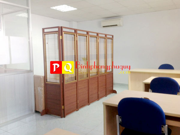 Bình phong nhôm giả gỗ