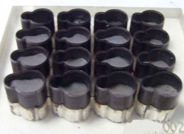 khuon mica