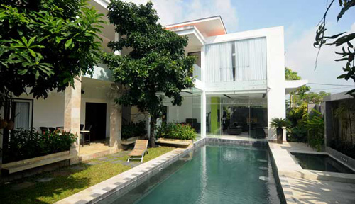 Nhà vườn ẩn mình sau phố thị